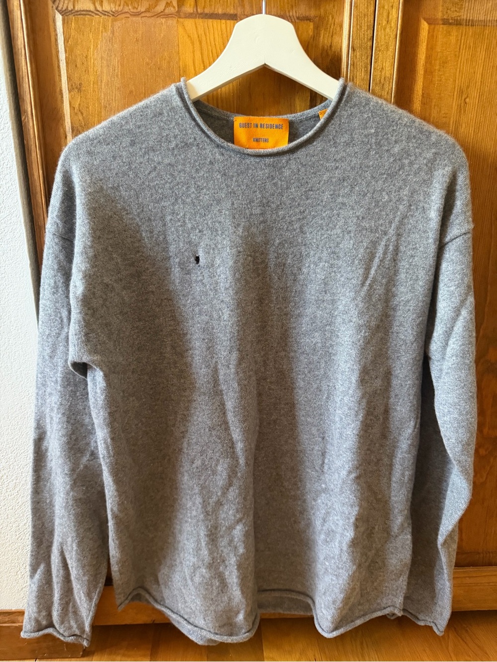 Guest In Residence Women’s Gray Crewneck Sweater - has a hole! - Picture 2 of 4